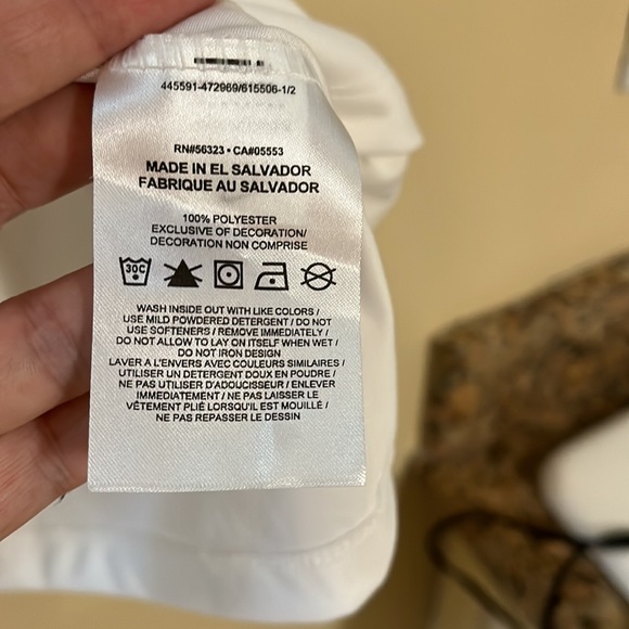 Men’s The Nike Tee - Picture 3 of 7